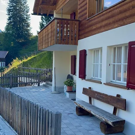 Alpesi faház Im Wieselti Langwies